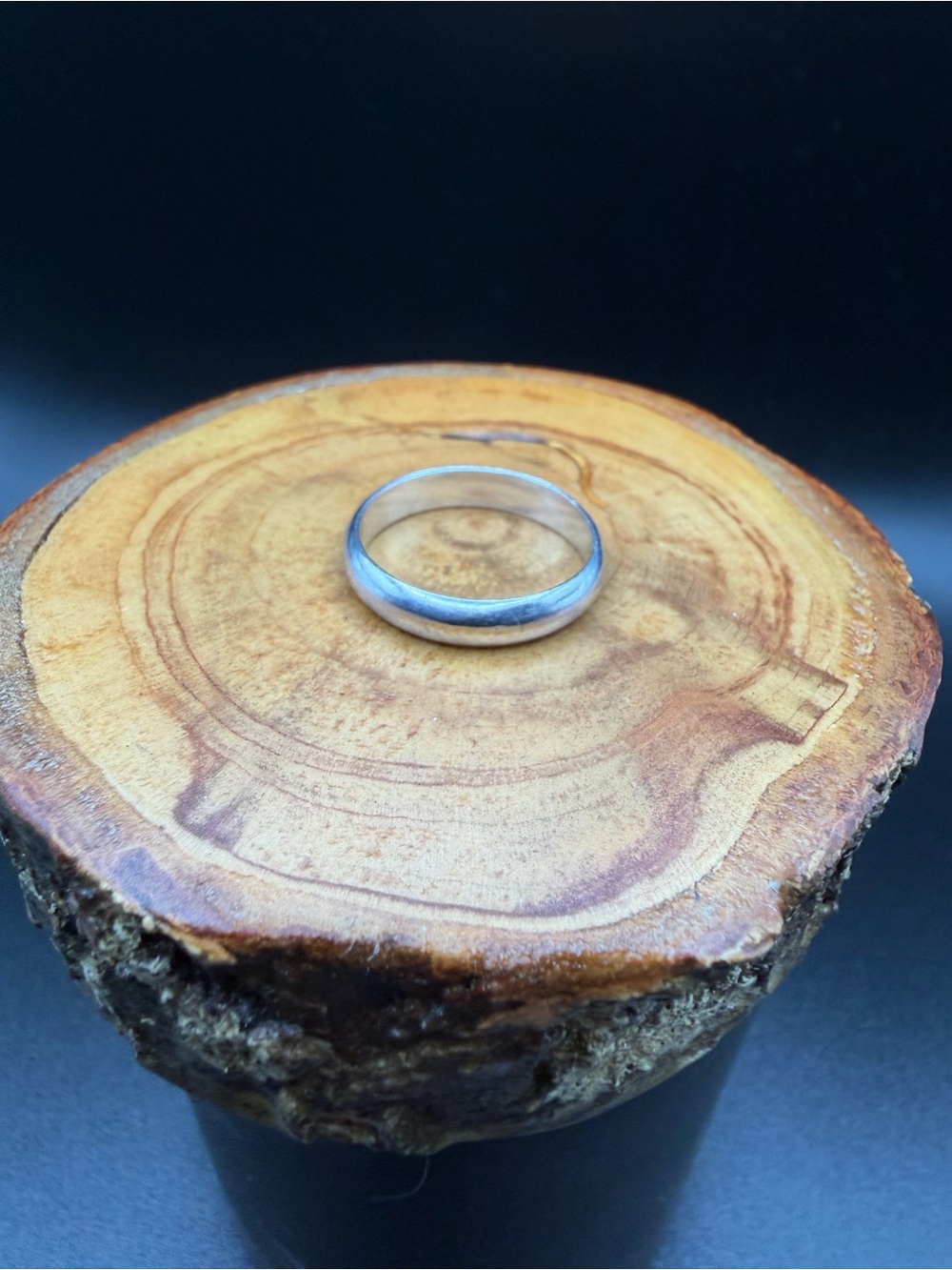 3.1g - Size 7.75 - Classic Sterling Silver Women's Band Ring